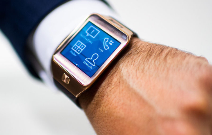 Смартфоны Samsung 2021 потеряют совместимость со старыми часами Galaxy Gear