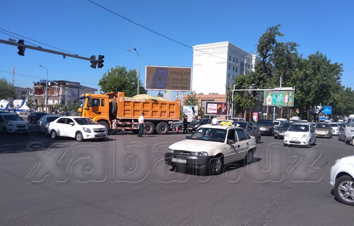 Toshkent shahar IIBB poytaxtdagi ayrim ko‘chalarda harakat cheklanishini e’lon qildi