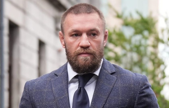 Конор Макгрегор Ирландия президентлиги учун курашдан чиқди