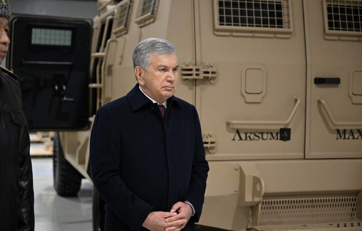 Президент Чирчиқдаги мудофаа саноати технопаркига борди