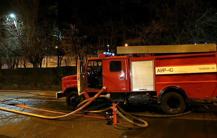 Пять человек пострадали при пожаре в центре Москвы