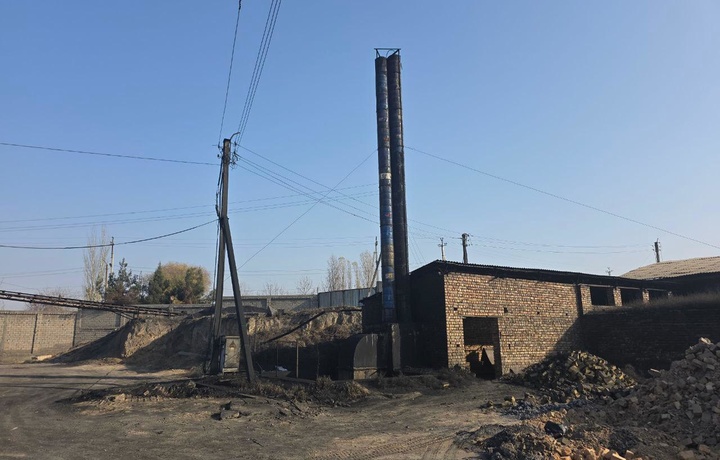 Ekologik xavf: Zangiotada g‘isht zavodi faoliyati to‘xtatildi