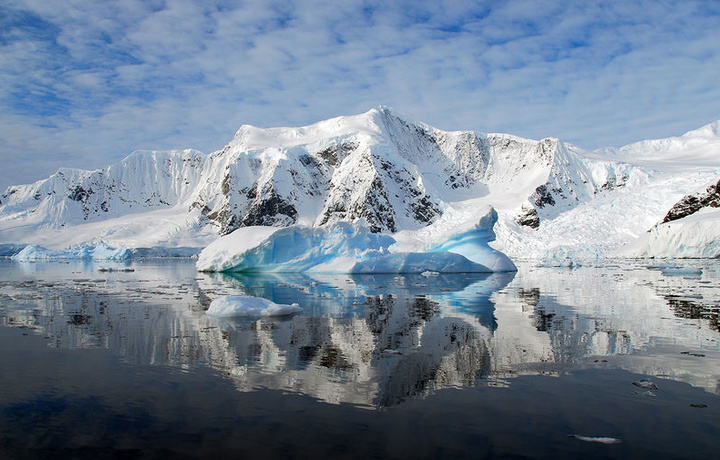 Antarktidada dengiz muzliklari shiddat bilan erimoqda
