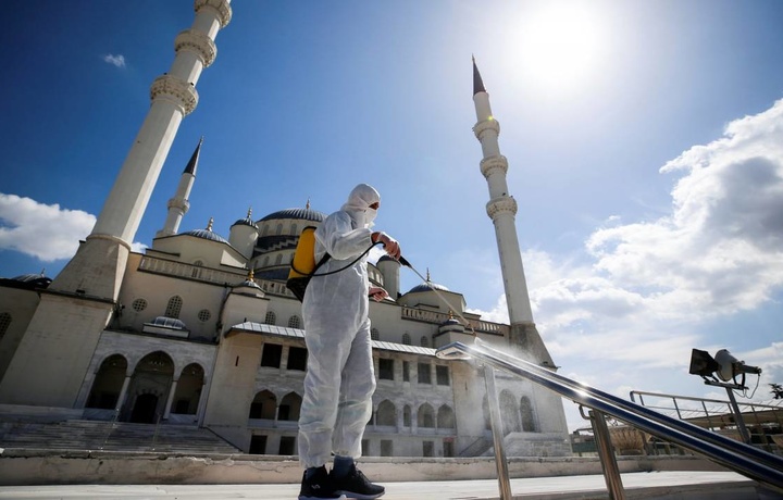 Turkiyada koronavirusga qarshi eng qattiq cheklov choralari kiritilmoqda