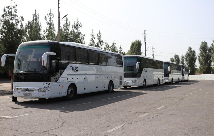 Rossiyadan O‘zbekiston fuqarolarini olib kelish uchun avtobuslar karvoni yo‘lga chiqdi