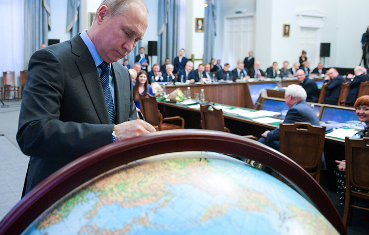 Путин оценил идею об управлении всем миром