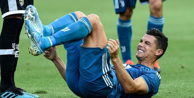 Роналду отказался носить значок лучшего игрока Серии А