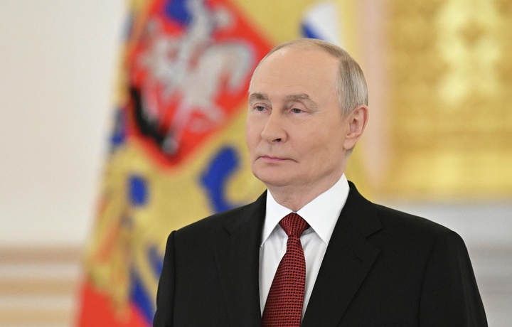 Путин обьявил пасхальное перемирие с Украиной. Зеленский поддержал инициативу