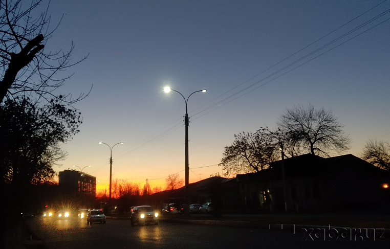 Фаолияти тўхтаган ишхона «стикер» олиш учун «ишлаб кетди»!..