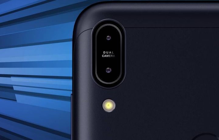 «ASUS» кучли аккумуляторга эга «тоза Android» смартфонини тақдим этади