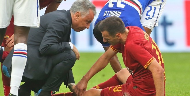 Футболист «Ромы» Калинич получил перелом ноги во время матча