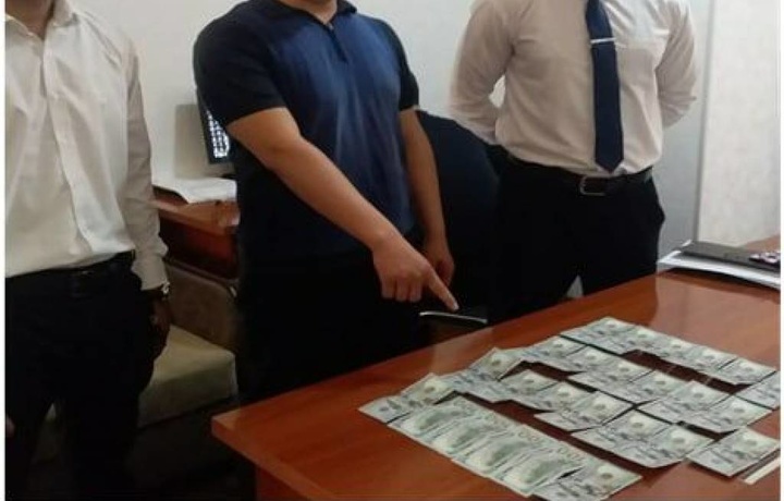 Samarqanddagi o‘quv markazi rahbari jinoyat ustida qo‘lga tushdi