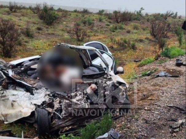 Navoiydagi YTHda haydovchi va yo‘lovchi halok bo‘ldi