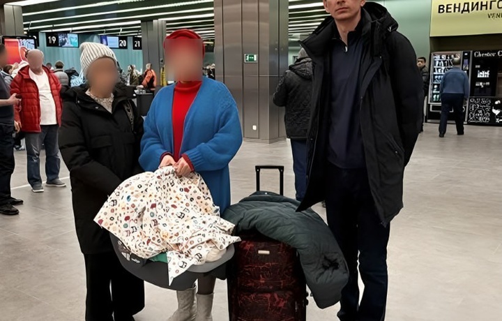 В Узбекистан вернули новорожденного ребенка, которого мать бросила в России