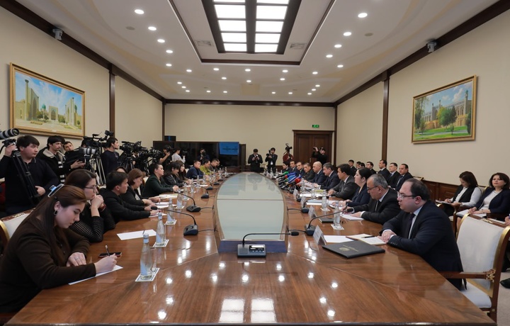 Одил судлов фаолияти бўйича катта анжуман ўтказилди