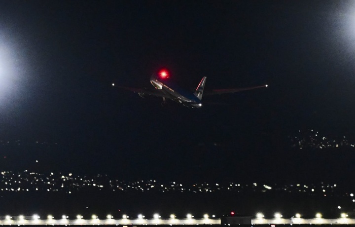 Президент Туркманистонга жўнаб кетди