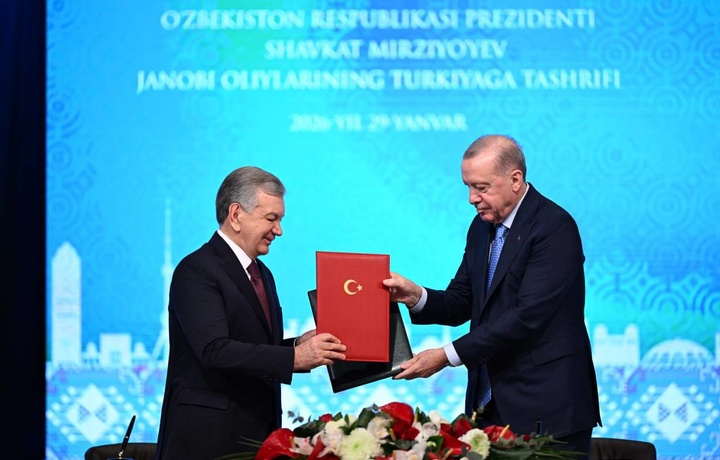 Ўзбекистон ва Туркия ўндан ошиқ муҳим ҳужжатларни имзолади