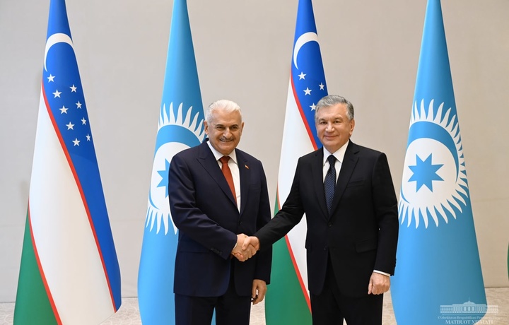 Shavkat Mirziyoyev Binali Yildirim bilan uchrashuv o‘tkazdi