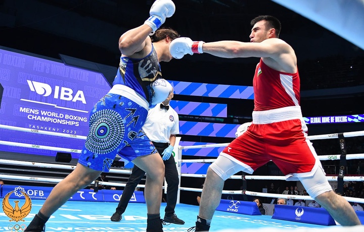 Jalolovning raqibi 2 raund ham chidab berolmadi. Chorakfinalda azaliy raqib duch keladi