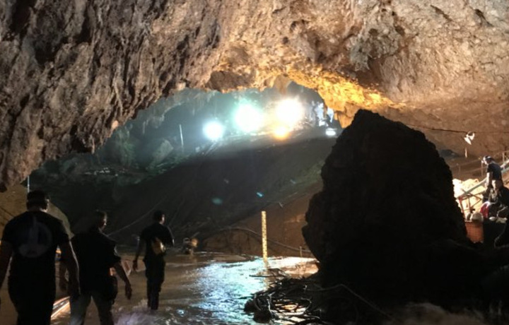 Илон Маск опубликовал фото из затопленной пещеры Кхао Луанг (фото)