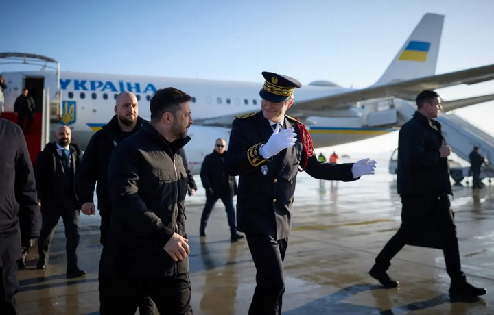 Зеленский Швейцарияда Трамп билан музокара ўтказади. Уиткоффни эса Москвада кутишяпти