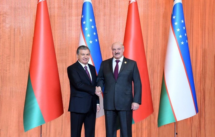 Shavkat Mirziyoyev Xitoyda Aleksandr Lukashenko bilan uchrashdi