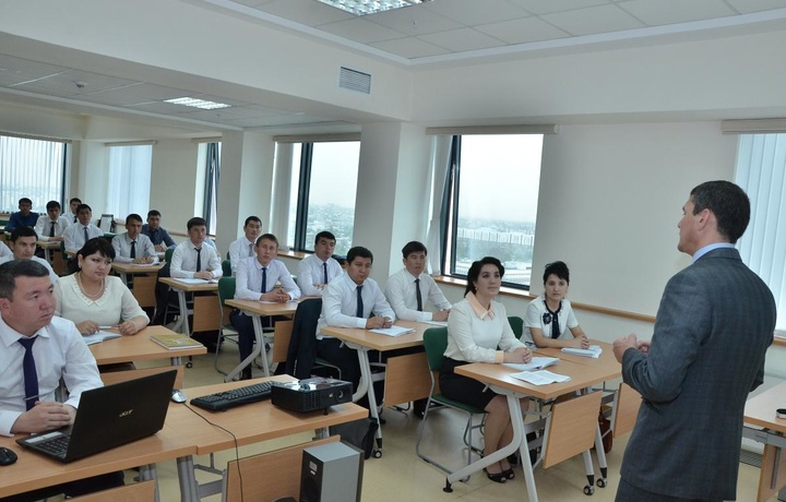 Davlat hokimiyati organlari xodimlarining AKT sohasidagi bilimlarini aniqlash bo‘yicha onlayn test tizimi joriy etiladi
