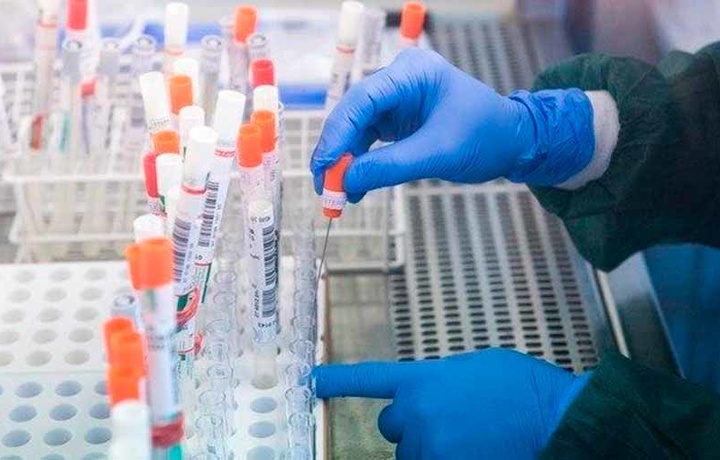 Число зарегистрированных случаев коронавируса превысило 44 тысячи