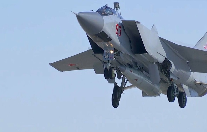 Rossiya birinchi marta Ukrainada gipertovushli qurollardan foydalanganini tan oldi