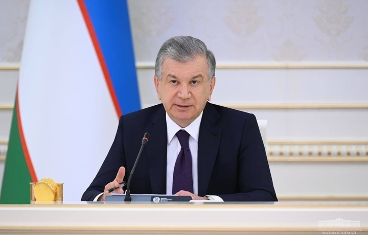 «Яшаш шароити яхши бўлмаса одамларда норозилик кайфияти кучаяди» — Президент