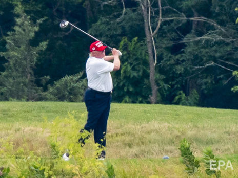 Трамп отправился играть в гольф во время саммита G20