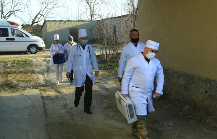 Samarqandda harbiy shifokorlar aholini tibbiy ko‘rikdan o‘tkazmoqda