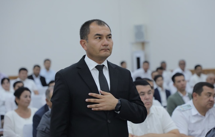 Шароф Рашидов туманига янги ҳоким тайинланди