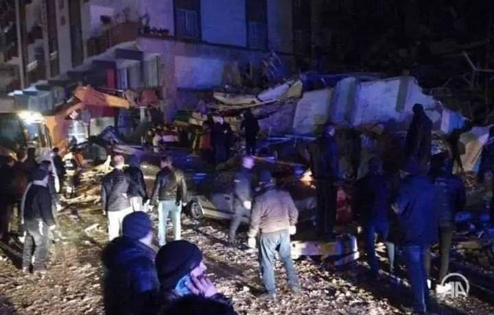 Мощное землетрясение произошло в Марокко: почти 300 человек погибли