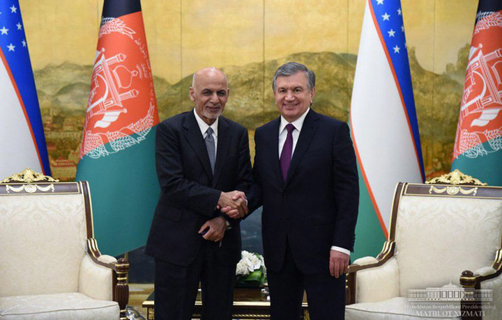 Shavkat Mirziyoyev Afg‘oniston prezidenti bilan muloqot qildi