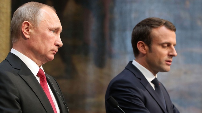 Putin uch yilda ilk bor Makron bilan gaplashdi