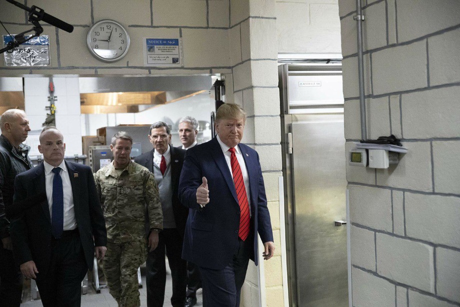 Доналд Трамп афғон тупроғида. Унинг ташрифидан муддао нима?