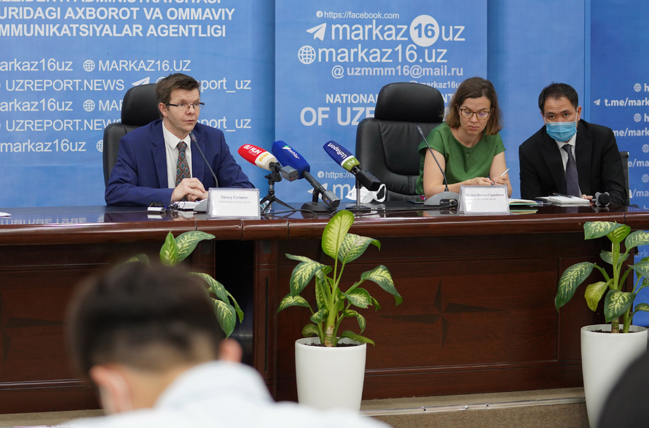 Saylov-2021: YeXHT rasmiylari jurnalistlar bilan uchrashdi