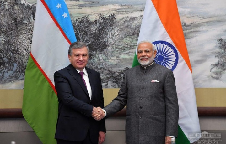 Shavkat Mirziyoyev Hindiston bosh vaziri bilan uchrashdi