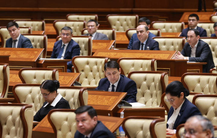 PayPal масаласига ечим: Сенат қонунга ўзгартириш киритди