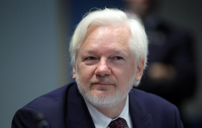 Основатель WikiLeaks Ассанж опубликовал первый за два года пост