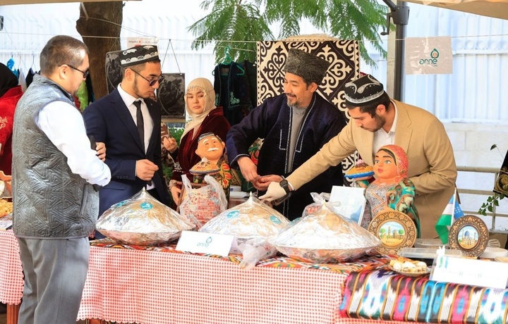 Бугун илк марта Бутунжаҳон туркий тиллар куни байрами нишонламоқда