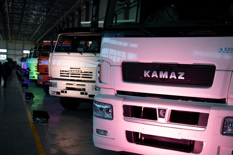 UzAutoTrailer совместно с КАМАЗ запустили новую линию сборки в Самарканде