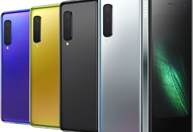 Фанатов Apple и женщин меньше всего интересуют гибкие смартфоны