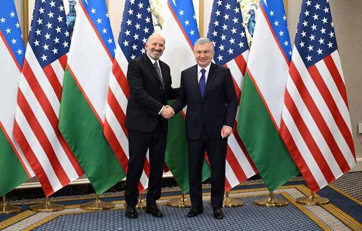 Ўзбекистон ва АҚШ ўртасида ўнга яқин битим тузилди