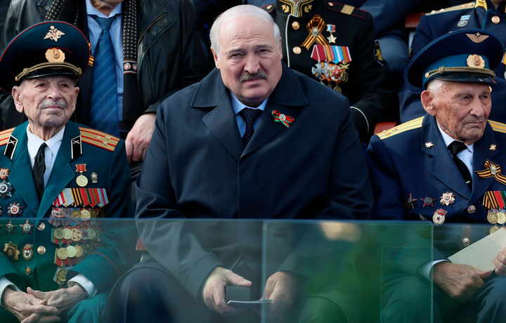 Lukashenko sog‘lig‘idagi muammo tufayli Kremlni erta tark etgani aytilmoqda