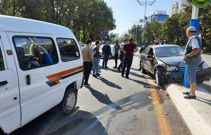 6 ta mashina to‘xtatolmagan «Lacetti»ni simyog‘och to‘xtatdi (foto)