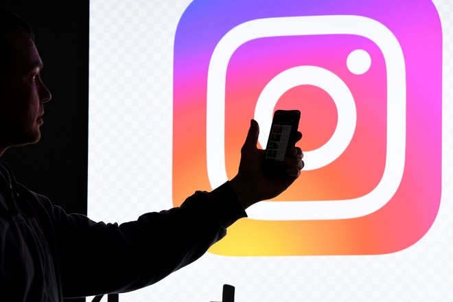 Instagram начал тестировать обмен личными сообщениями в веб-версии