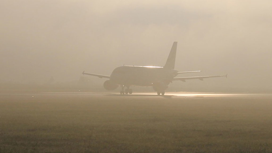 Густой туман ограничил работу нескольких аэропортов Узбекистана