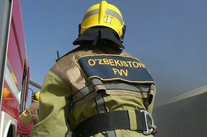 Тошкентда янги қурилаётган бино ёниб кетди